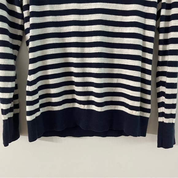 L.L. Bean | Blue and White Stripe Crewneck Sweater- Size Small - Picture 6 of 9